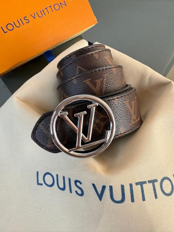 Correa Louis Vuitton