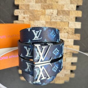 Correa Louis Vuitton