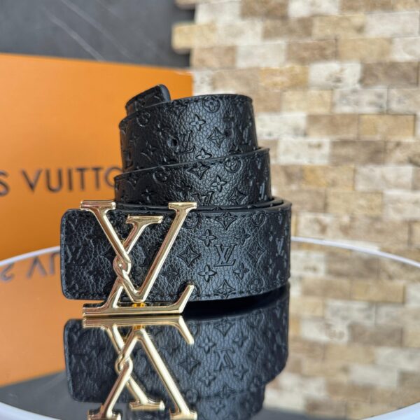 IMG-20250520-WA0069 Correa Louis Vuitton