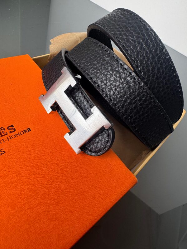 IMG-20250521-WA0052 Correa HERMES