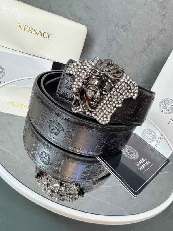Correa VERSACE