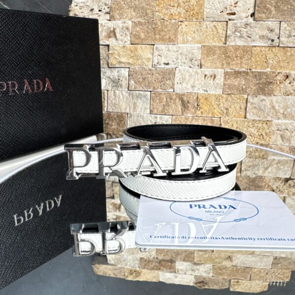 IMG-20250522-WA0129 Correa PRADA