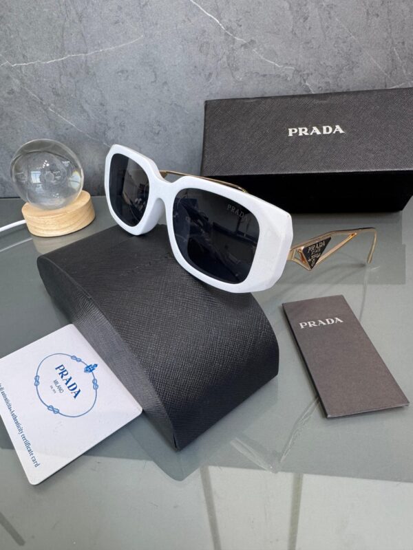 Lente PRADA