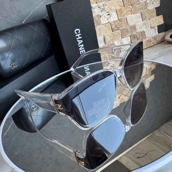 Lente CHANEL