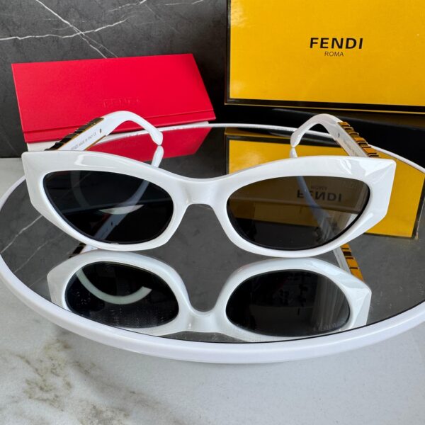 Lente FENDI