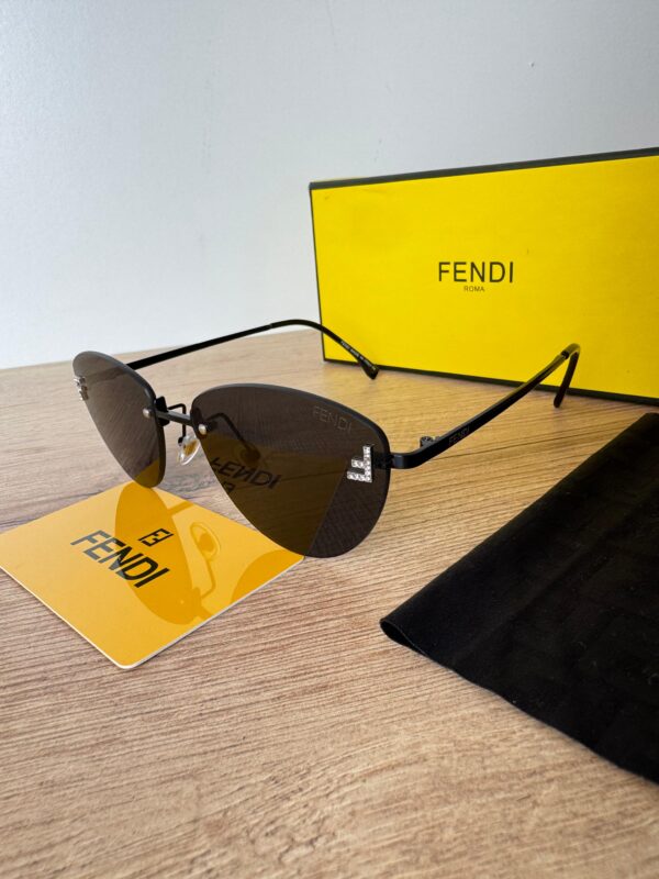 Lente FENDI