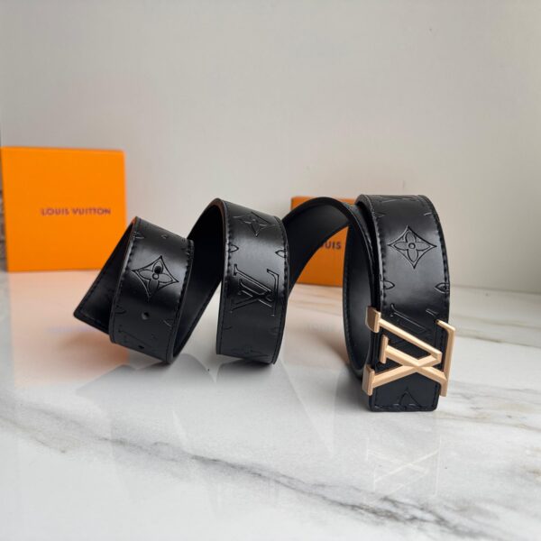 Correa Louis Vuitton