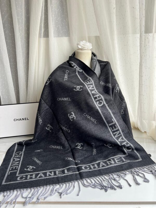 PASHMINA CHANEL