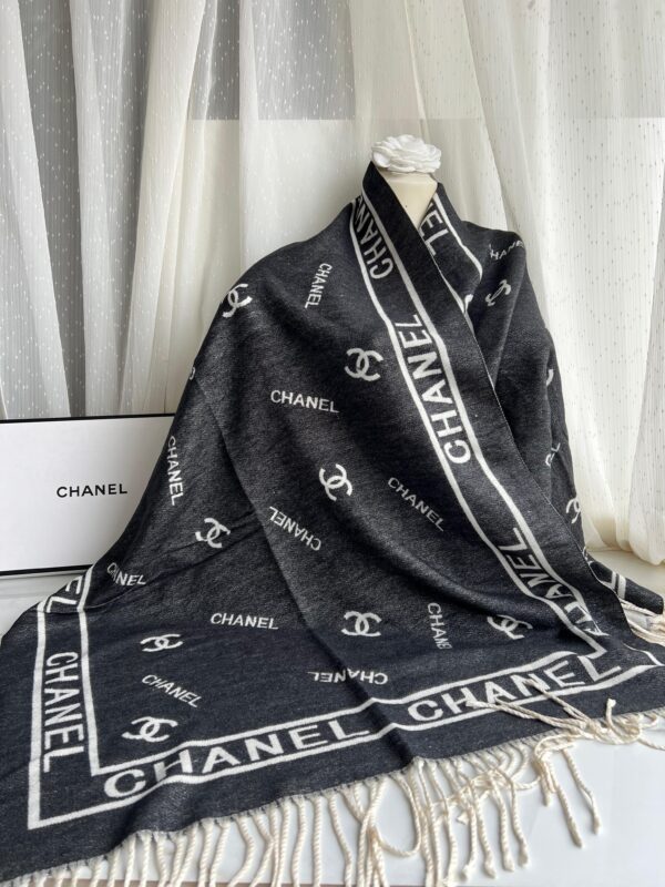 PASHMINA CHANEL