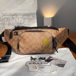 Canguro COACH