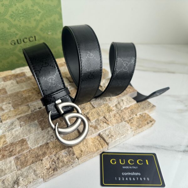 Correa GUCCI