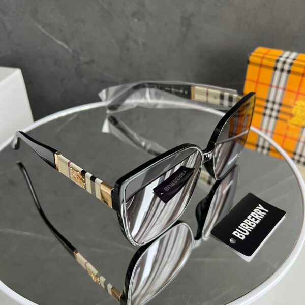 Lentes BURBERRY