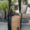 Morral COACH