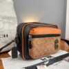 Morral COACH