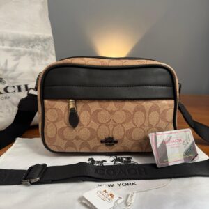 Morral COACH