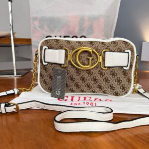 Morral GUESS