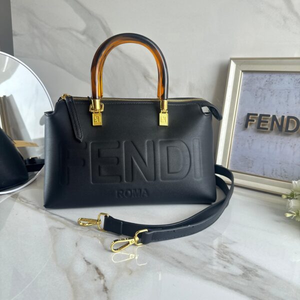 Cartera FENDI