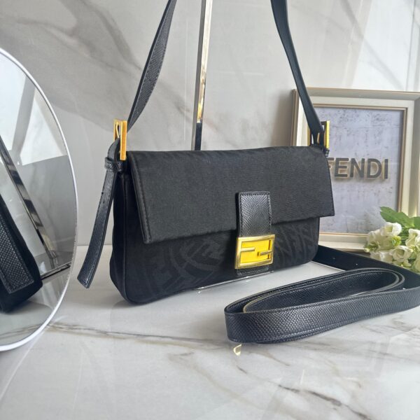 Cartera FENDI