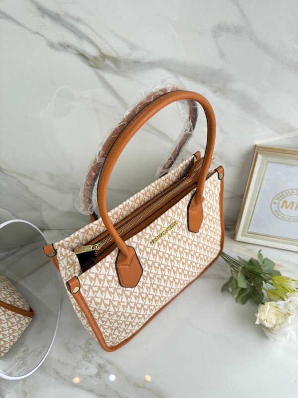Cartera MICHAEL KORS
