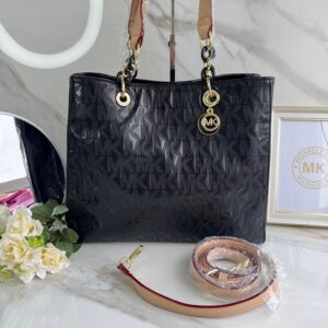CARTERA MICHAEL KORS10 (1) Cartera MICHAEL KORS