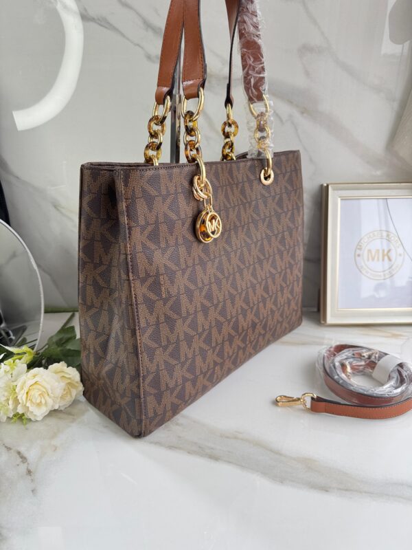 Cartera MICHAEL KORS