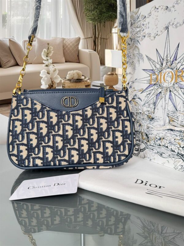 MORRAL DIOR2 (2) Morral DIOR HOBO AVENUE