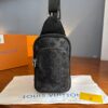 PECHERA AVENUE MONOGRAM EMPREINTE PM NEGRO