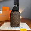 PECHERA AVENUE MONOGRAM MARRON