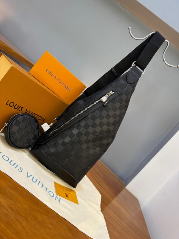 PECHERA AVENUE SLINGBAG DAMIER EMPREINTE NEGRO