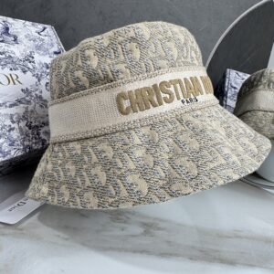 Bucket Dior