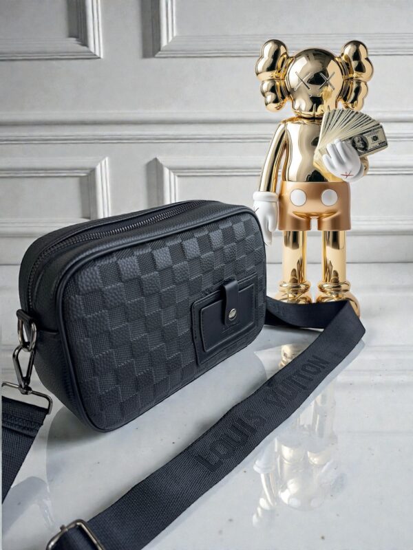 Morral hombre LOUIS VUITTON