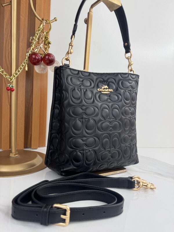 CARTERA COACH
