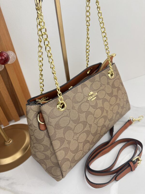 CARTERA COACH