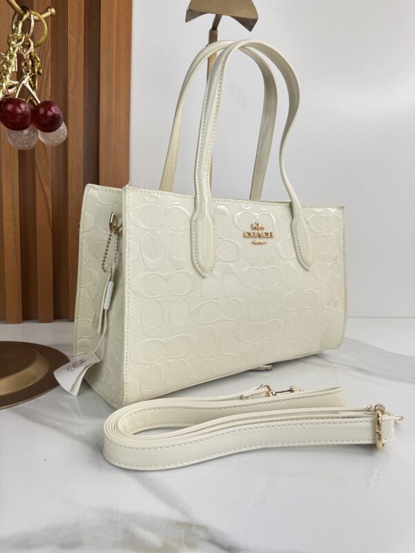 CARTERA COACH
