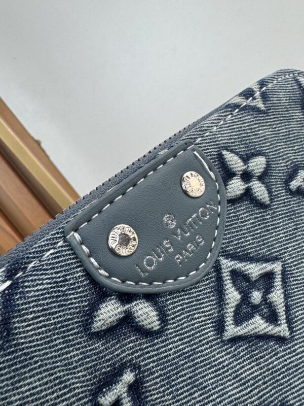 MORRAL DENIM LOUIS VUITTON
