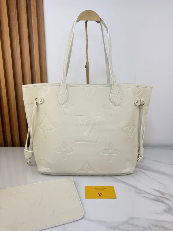 NEVER FULL EMPREINTE WHITE1 (1) NEVER FULL EMPREINTE WHITE