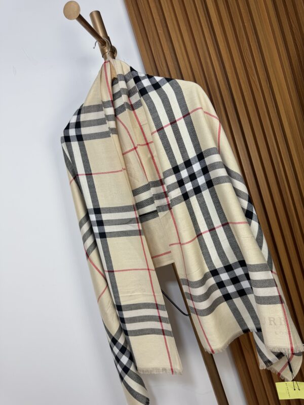PASHMINA BURRBERY