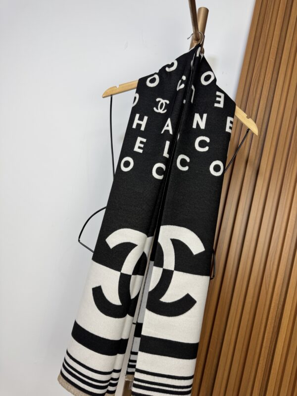 PASHMINA CHANEL
