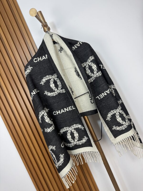 PASHMINA CHANEL