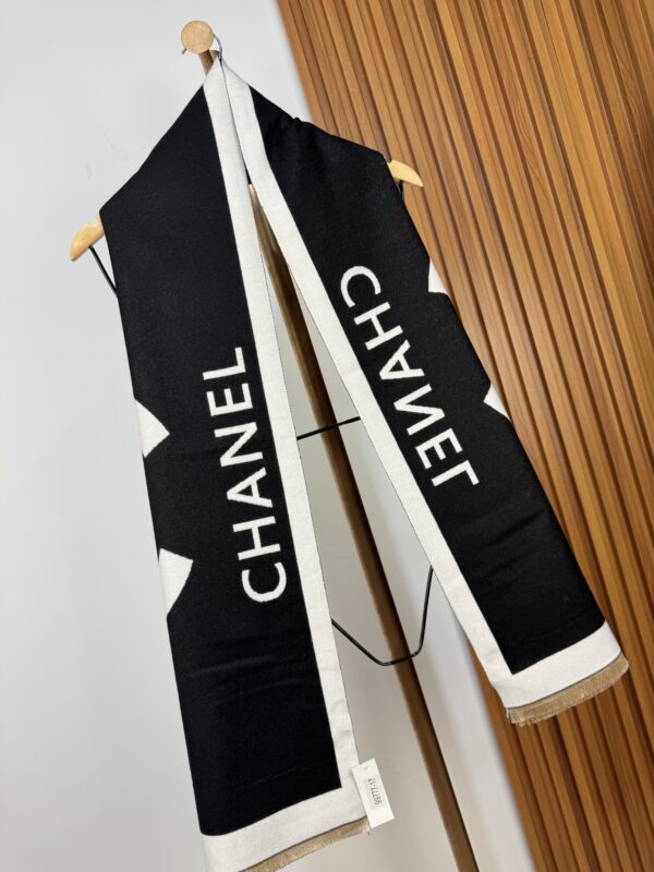 PASHMINA CHANEL