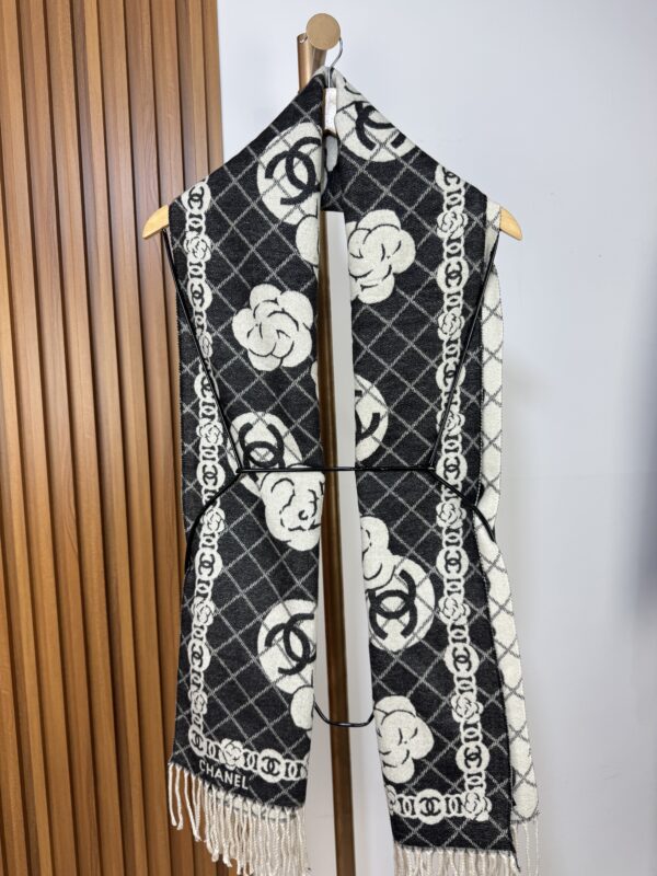 PASHMINA CHANEL