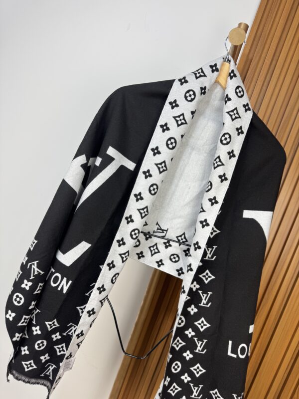 PASHMINA LOUIS VUITTON