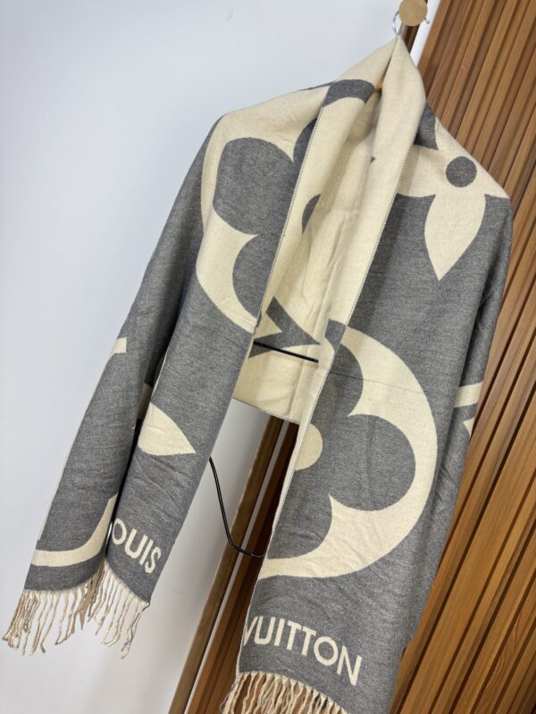 PASHMINA LOUIS VUITTON