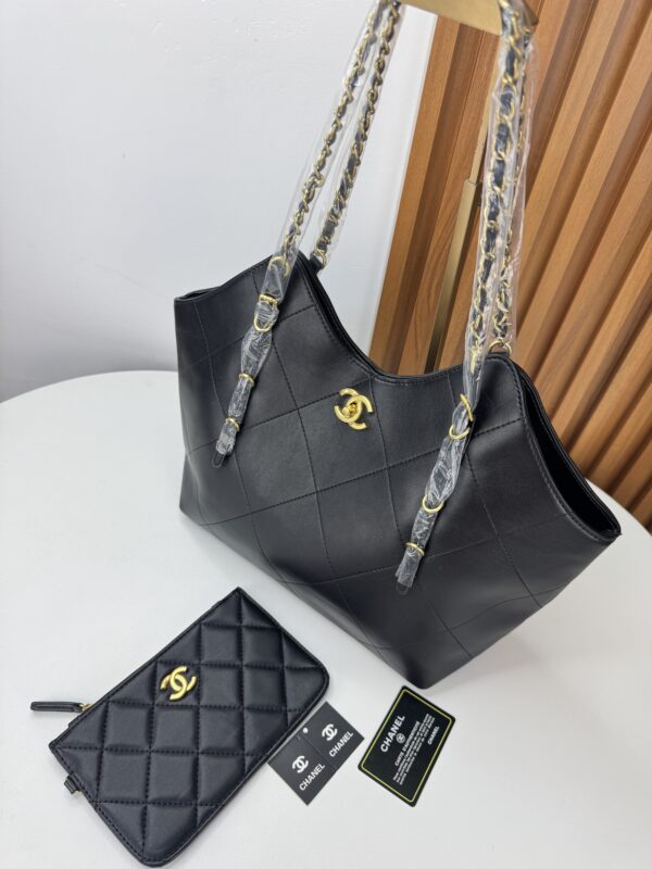 CHANEL 25S MAXI TOTE NEGRO
