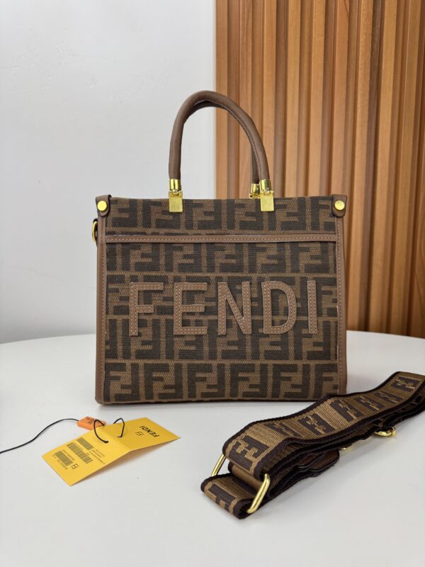 FENDI SUNSHINE SHOPPER TEJIDO JACQUARD KAKI