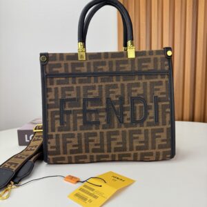 FENDI SUNSHINE SHOPPER TEJIDO JACQUARD NEGRO